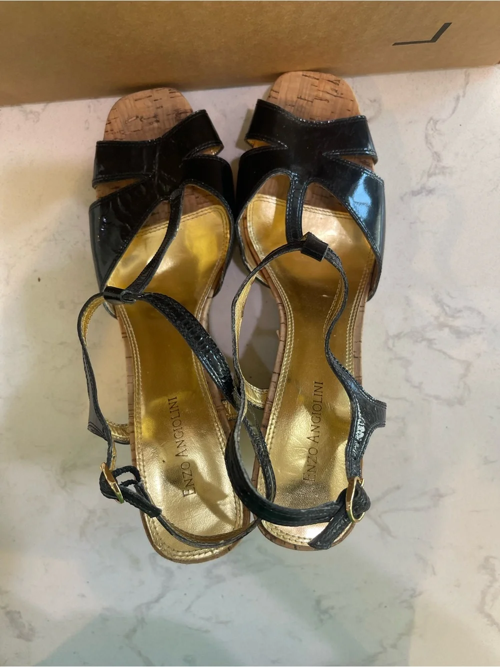 Enzo Angiolini Black Patent Leather T-Strap Bamboo Wedge Sandals Womens 11